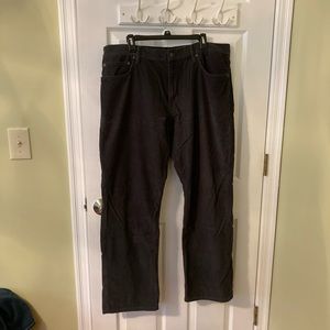 Eddie Bauer size 40x32